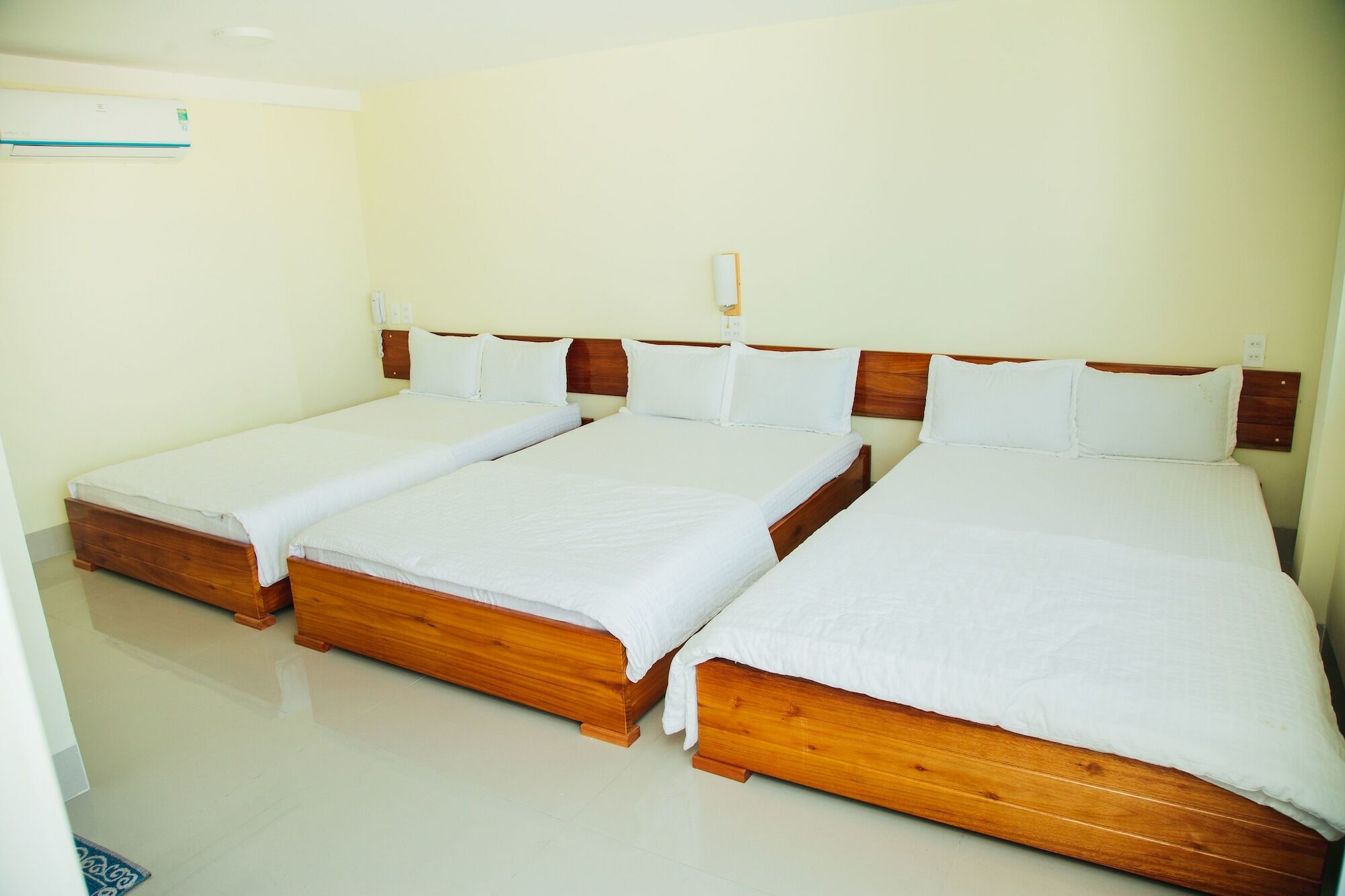 Ngoc Huong Hostel & Apartments Quy Nhơn Exterior foto